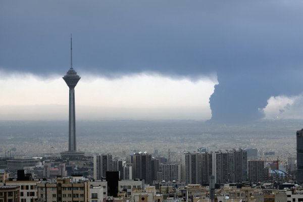 Iran Accuses US of Resource Grab Amid Ongoing Tensions 🌍💥