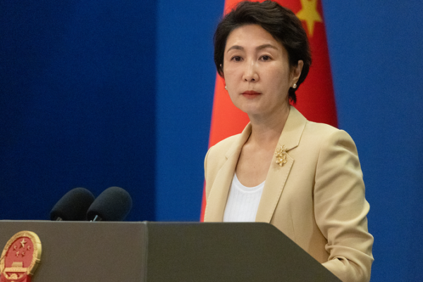 China Calls for Ceasefire Amid Iran-U.S. Tensions 🌍✋