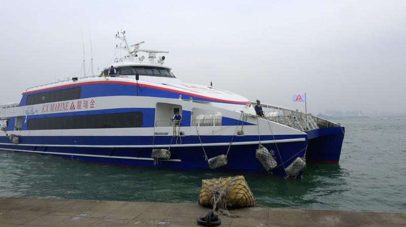 5B93EGJ28FW8U9BQBGYK - 🌍NewspaperAmigo – Your Global News Buddy 🗞️ Cross-Strait Travel Hits Record High 🚢✨