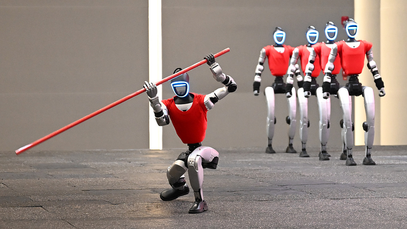 From Dance Floors to Factories: AI Robots Redefine China’s Industrial Future 🤖🏭