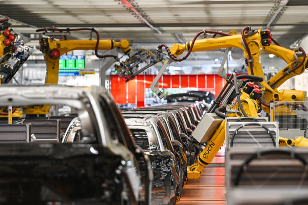 China Boosts Private Sector with New Legal Reforms 🌟📈