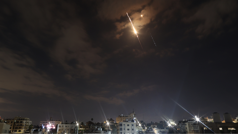 Iran & Egypt Push for Peace Amid Rising Middle East Tensions 🌍✌️