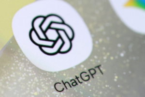 AI’s Literary Blind Spot: Why GPT Loves Nonsense 🤖📚