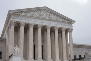 US Supreme Court Curbs Trump Tariffs: Global Trade Shake-Up 🌍⚖️