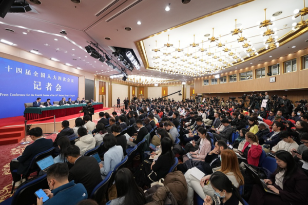 China Eyes Growth with 2026 Monetary Policy Boost 🚀