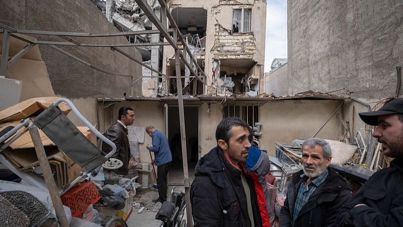 9SX20NL62J2PK29JL6BR - 🌍NewspaperAmigo – Your Global News Buddy 🗞️ Greeks Rally Against US-Israeli Strikes in Iran: 'No to War!' 🕊️✊