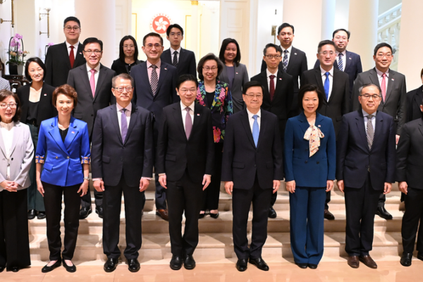 Hong Kong & Singapore Forge Stronger Ties in Trade and Culture 🌏✨