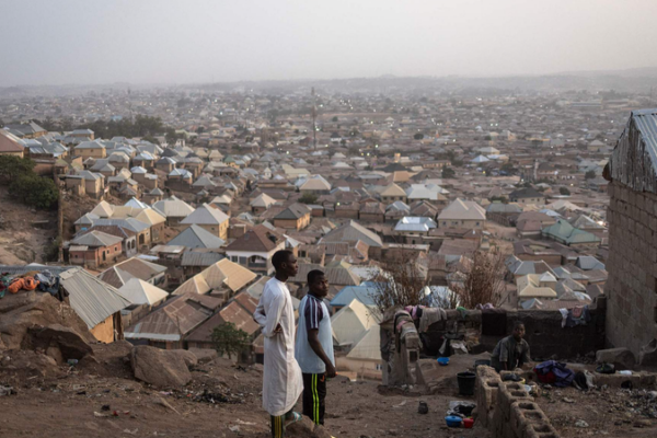 Deadly Violence Erupts in Jos: 22 Killed, Curfew Imposed 🌍✊
