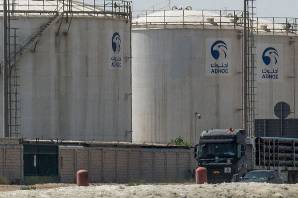 Gulf Energy Crisis: Key Facilities Hit Amid Rising Tensions 🌍⚡