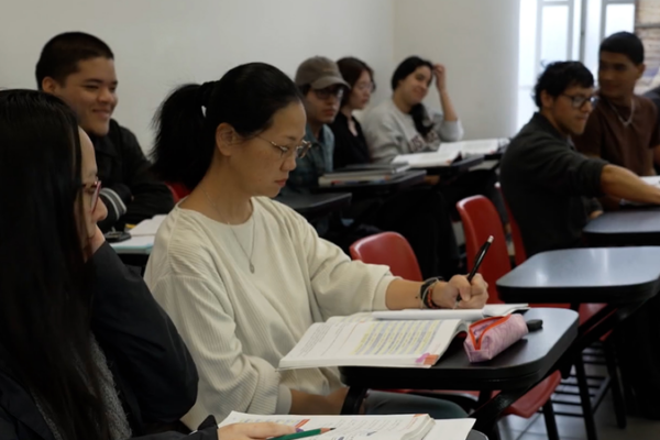 From Lima to Beijing: How Mandarin Mastery Launched a Peruvian Economist’s Career 🇵🇪📚 video poster