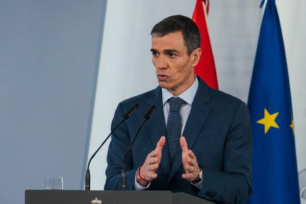 Spain’s PM Takes Stand Against Middle East Conflict 🌍✊