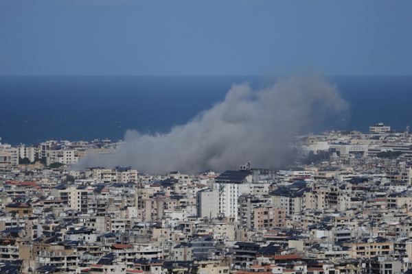 Iran Tensions Escalate: 32 Days of Strikes & Rising Fallout 🌍💥 video poster