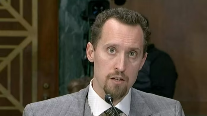 Trump Ally Warns US Economy Can’t Handle $100 Oil Amid Iran Tensions