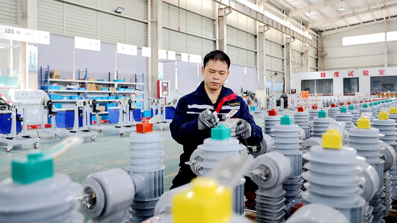 Global Surge for Chinese Power Gear: AI Boom Fuels Demand 🌍⚡