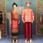 Xishuangbanna's Colorful Costumes Celebrate Ethnic Unity 🌈👘