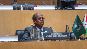 African Union Pushes Peace Talks as Somalia Tensions Soar 🌍✌️