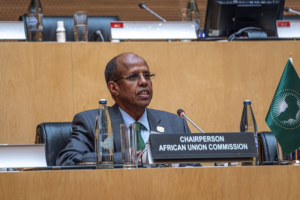 African Union Pushes Peace Talks as Somalia Tensions Soar 🌍✌️