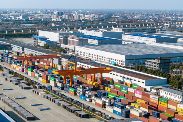 China & US Navigate Trade Tensions: What’s Next? 🌏💼