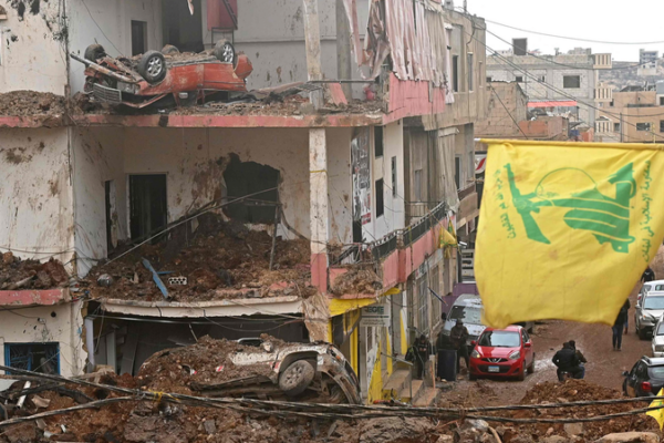 🚁 Israeli Helicopter Operation Sparks Clashes in Eastern Lebanon