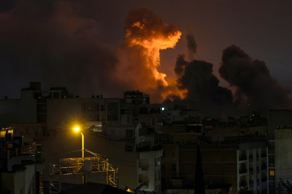 US-Israel Strikes Hit Iran Nuclear Sites as Ceasefire Hangs in Balance 🌍💥