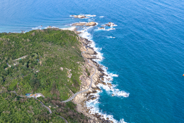 Hainan's Wuzhizhou Island Shines at Boao Forum 2026 🌊✨ video poster