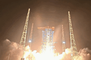 China's Long March Rocket Deploys New Internet Satellites 🌍🚀