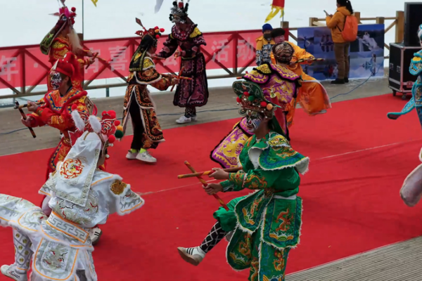 Xinjiang Lights Up Lantern Festival With Cultural Fusion Gala 🌟🎪 video poster