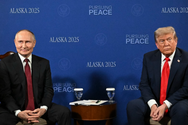 Trump Rejects Putin's Iran Uranium Proposal Amid Rising Tensions 🌍⚡