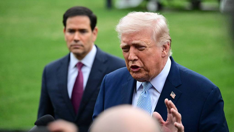 U.S. Deploys Marines to Middle East as Hormuz Crisis Escalates 🌍⚡