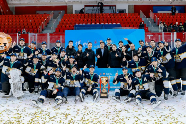 Beijing Lions Roar to Historic Back-to-Back Ice Hockey Titles 🏒🏆