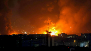 Iran-US Tensions Soar as Missile Strikes Escalate in Gulf 🌍💥