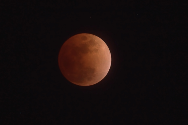 🌕 Blood Moon Dazzles Over Ulan Hada During Lantern Festival video poster