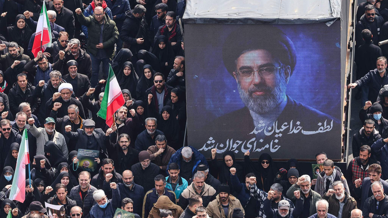 Iran's New Leader Vows Retaliation, Backs Strait of Hormuz Closure 🌍⚡