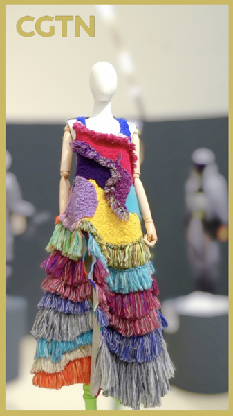 OAERPK7OZD7VVNWZQXU7 - 🌍NewspaperAmigo – Your Global News Buddy 🗞️ Fashion Meets Art: 100 Young Designers Redefine Style in Beijing 🎨👗 video poster