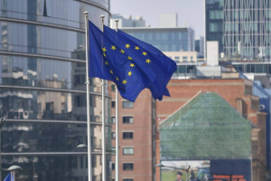 Middle East Tensions Fuel Fears of New Refugee Crisis in Europe 🌍🚨