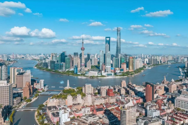 China Aims for 4.5%-5% Growth in 2026 Amid Global Shifts 🌏📈