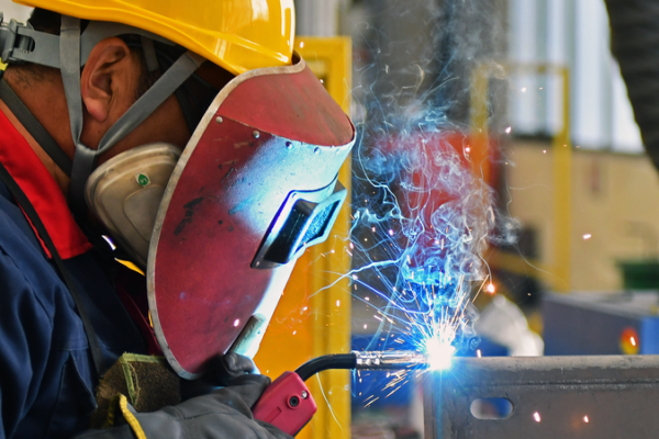 China's Manufacturing Surges to 5-Year High in February 📈