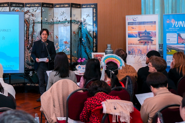 China's Tourism Boom: Europe Eyes New Travel Trends 🌏✈️