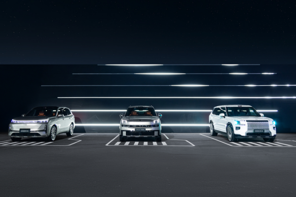 Chinese Carmakers Accelerate in Hungary at 2026 Auto Show 🚗✨