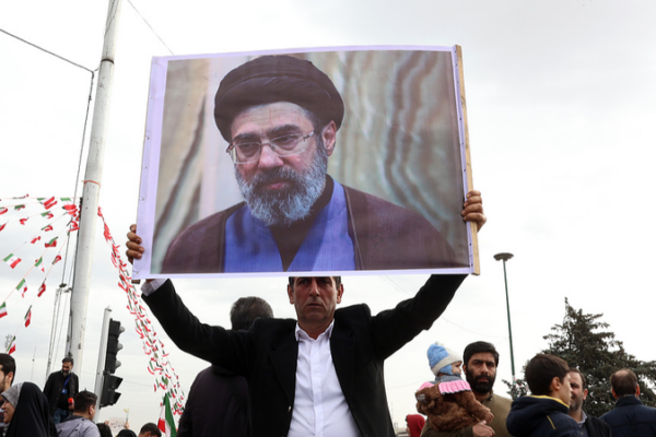 Iran Narrows Down Supreme Leader Candidates Amid Rising Tensions 🌍⚖️