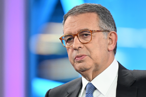 Xi Jinping Hails New Portugal President in Diplomatic Gesture 🌍✨