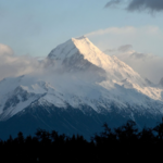 S1MV6R8C0LCE19QGCPOC - 🌍NewspaperAmigo – Your Global News Buddy 🗞️ New Zealand Glaciers Get Brief Respite, But Melt Continues in 2026 🌏❄️