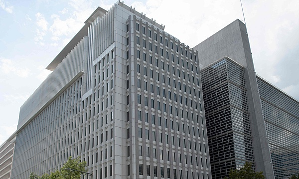 Angola Secures $1.15B World Bank Boost for Education & Infrastructure 🌍📚