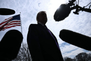 Global Trade Wars Escalate as US Tariffs Stir Economic Shifts 🌍⚖️