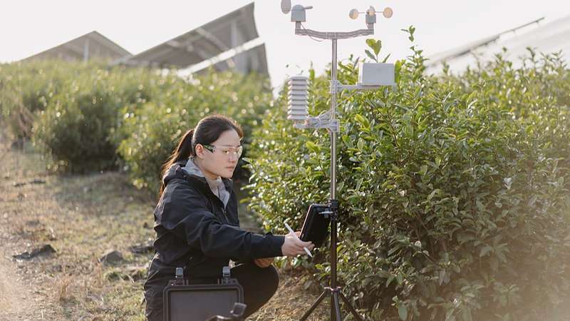 UHDW2FQT6FRQRV5DI4GM - 🌍NewspaperAmigo – Your Global News Buddy 🗞️ Unlocking Weather Secrets: Tech Behind Tomorrow’s Forecasts 🌪️📡 video poster