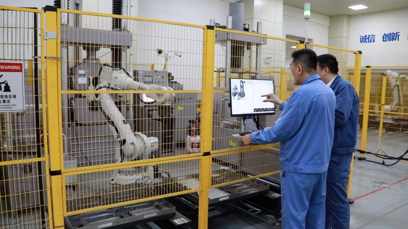 China's Steel Revolution: Engineers Forge Ultra-Thin Future 🌟🔧