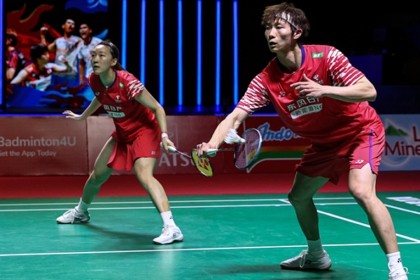 🇨🇳 Chinese Shuttlers Smash into All England Open Quarterfinals 🏸