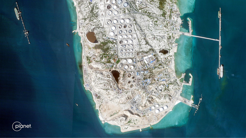 W24XAW6YQEWKTHMY7ZAS - 🌍NewspaperAmigo – Your Global News Buddy 🗞️ US Strikes Iran's Kharg Island; Trump Issues Oil Threat 🌍💥