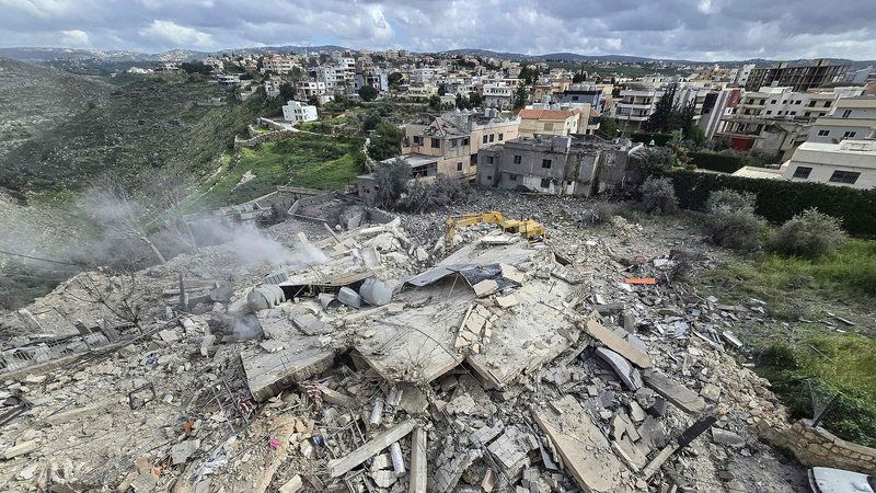 WDY2RJACD8PQ1KEIP8Q1 - 🌍NewspaperAmigo – Your Global News Buddy 🗞️ Tensions Rise Along Israel-Lebanon Border: Live Updates 🚨 video poster