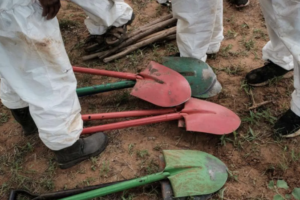32 Bodies Exhumed in Kenya Mass Grave: Calls for Justice Grow 🌍⚖️
